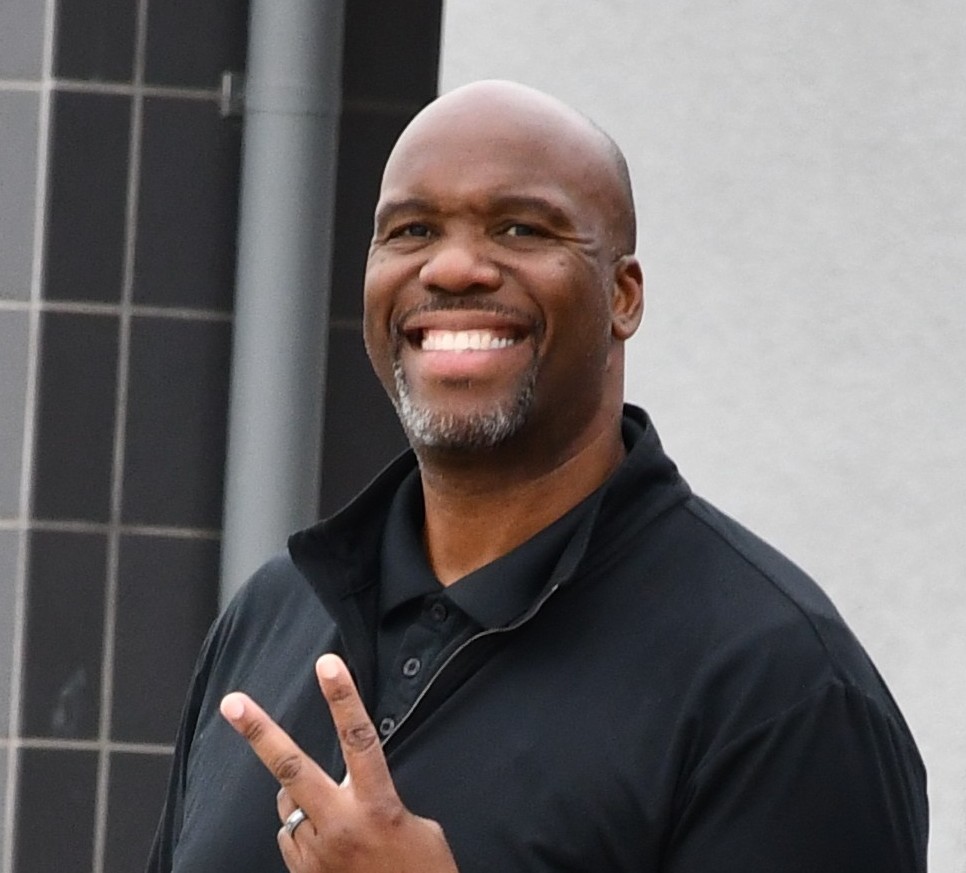 Principal Gray